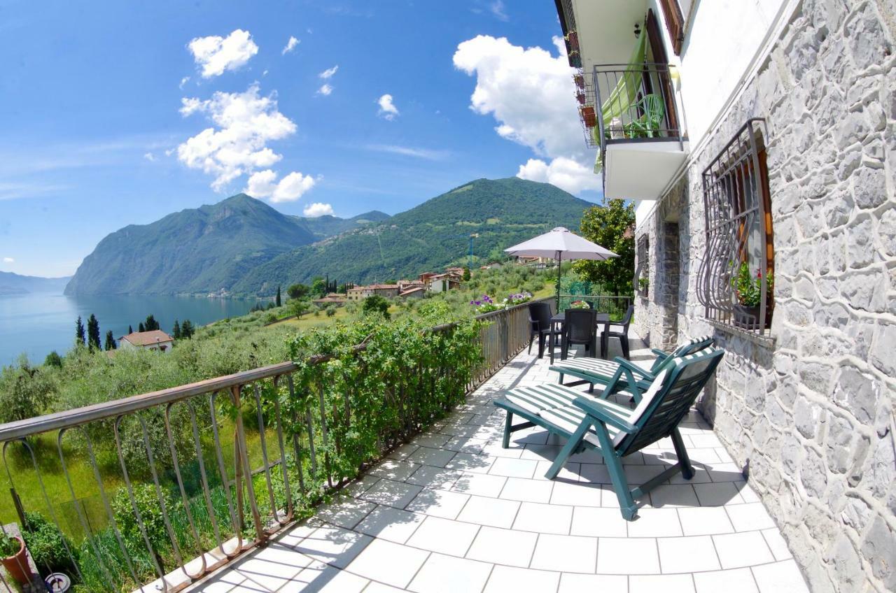 Casa Emilia Riva di Solto Exterior foto